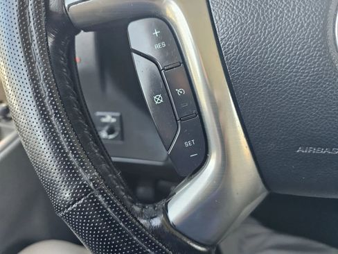 Used 2017 Chevrolet Express 3500 Extended RWD image 22