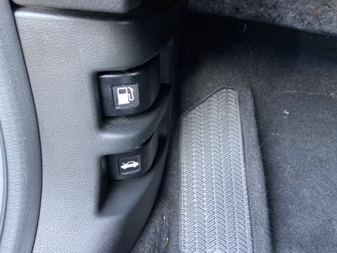 Used 2022 Honda CR-V Touring image 48