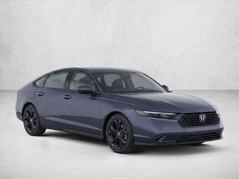 Used 2025 Honda Accord SE image 3