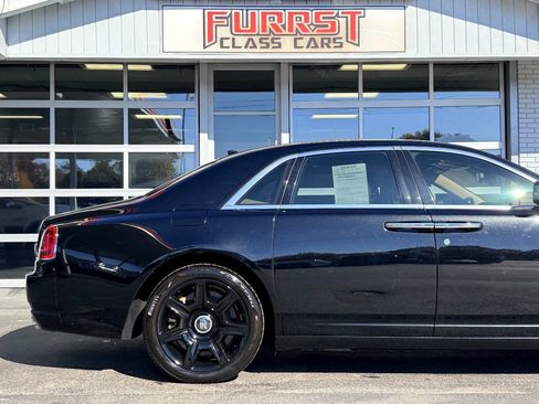 Used 2014 Rolls-Royce Ghost image 10