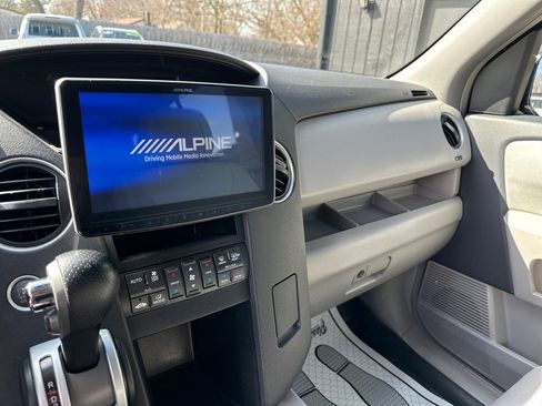 Used 2009 Honda Pilot EX image 32