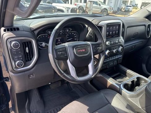 Used 2022 GMC Sierra 1500 SLT image 22