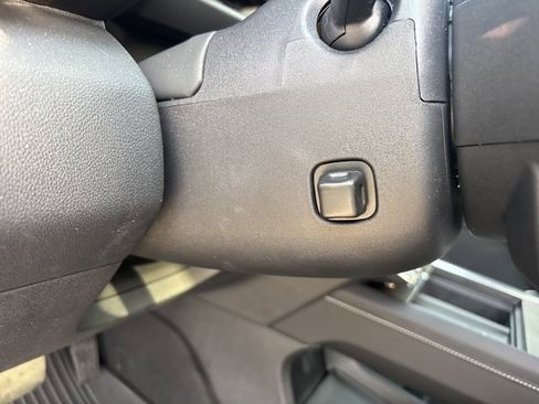 Used 2025 GMC Acadia Denali w/ LPO, Floor Liner Package image 28