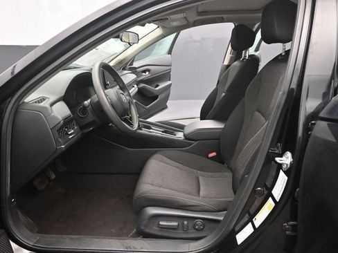 Used 2024 Honda Accord EX image 10