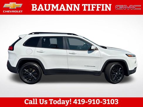 Used 2014 Jeep Cherokee Latitude AWD/4WD image 2