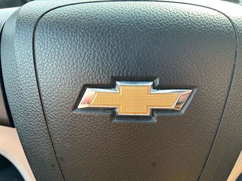 Used 2013 Chevrolet Cruze LTZ w/ Enhanced Safety Package image 21