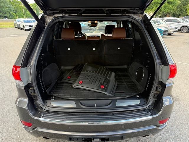 Used 2021 Jeep Grand Cherokee Overland AWD/4WD image 29