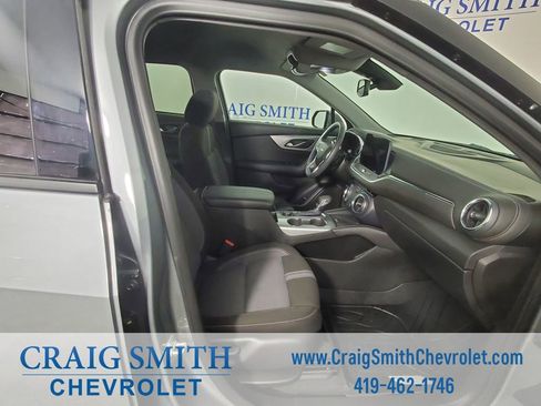 Used 2024 Chevrolet Blazer LT w/ Convenience Package image 17