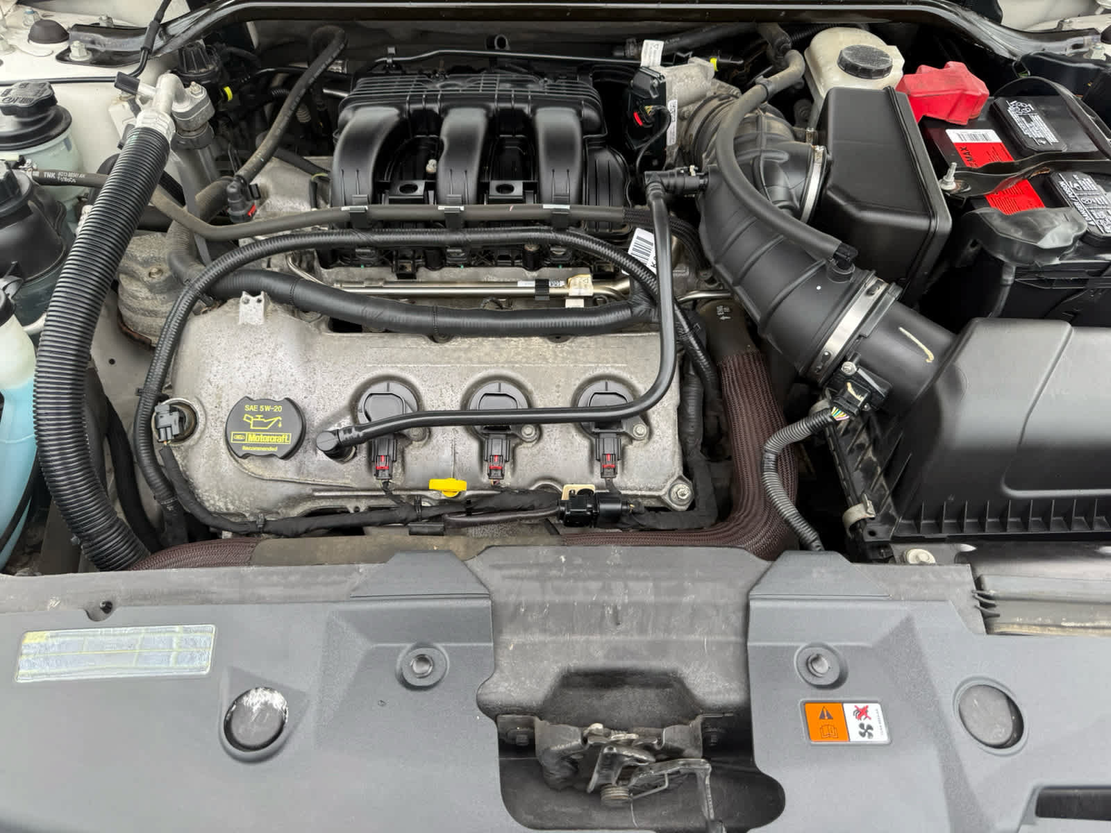 Used 2010 Ford Taurus Limited FWD image 26