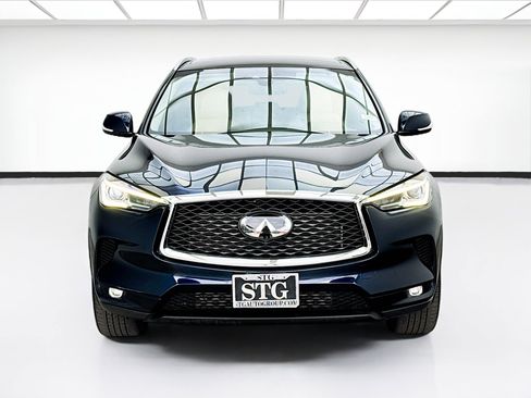 Used 2019 INFINITI QX50 Luxe w/ Cargo Package FWD image 2