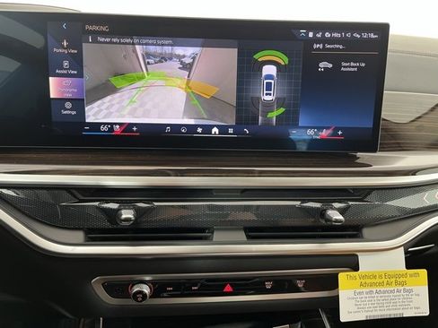 Used 2025 BMW X7 xDrive40i image 17