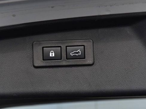 Used 2025 Subaru Outback Onyx Edition image 25