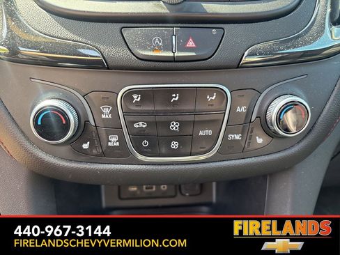 Used 2022 Chevrolet Equinox RS w/ RS Leather Package image 22