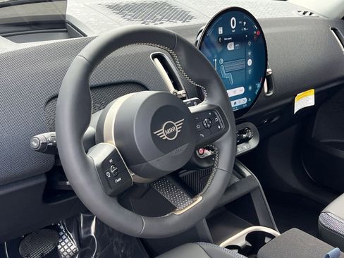 Certified 2025 MINI Cooper Countryman S image 13