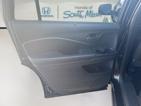Certified 2022 Honda Pilot TrailSport image 26