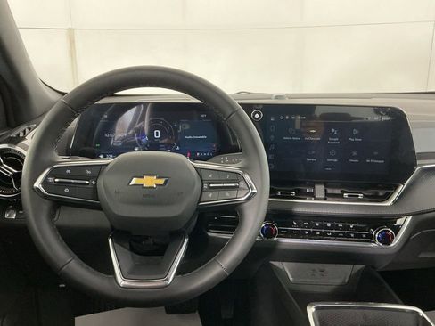 New 2026 Chevrolet Equinox LT w/ Convenience Package II AWD/4WD image 20
