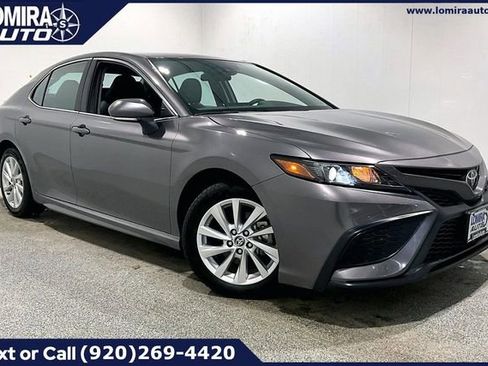 Used 2024 Toyota Camry SE FWD image 1