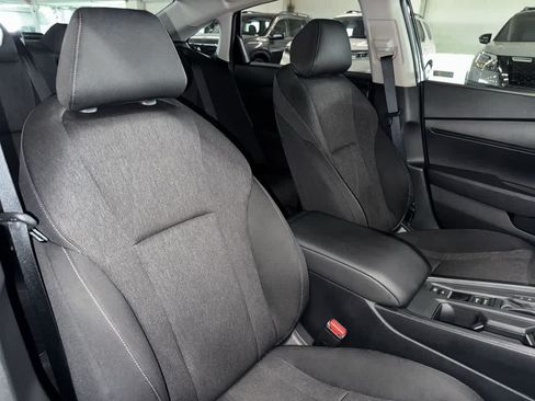 Used 2025 Honda Accord LX image 26