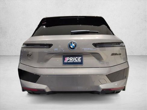 Certified 2025 BMW iX M60 image 7