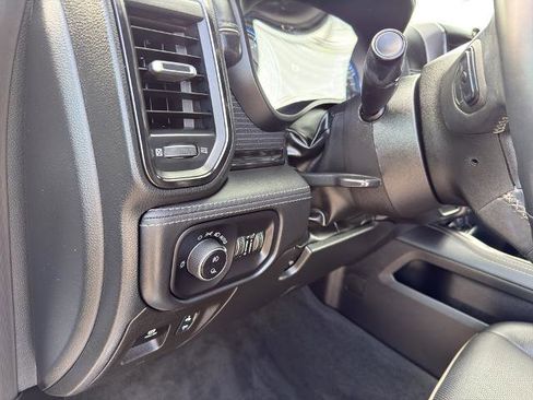 Used 2022 RAM 1500 Limited AWD/4WD image 15