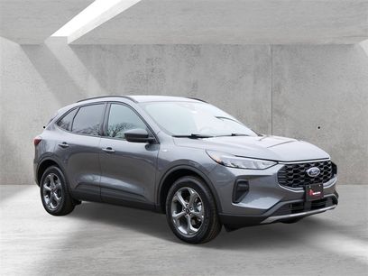 Certified 2025 Ford Escape ST-Line w/ Cold Weather Package