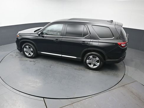 Certified 2025 Honda Pilot EX-L image 39