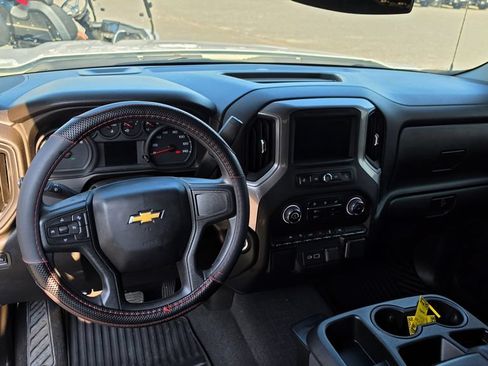 Used 2024 Chevrolet Silverado 1500 Custom RWD image 8