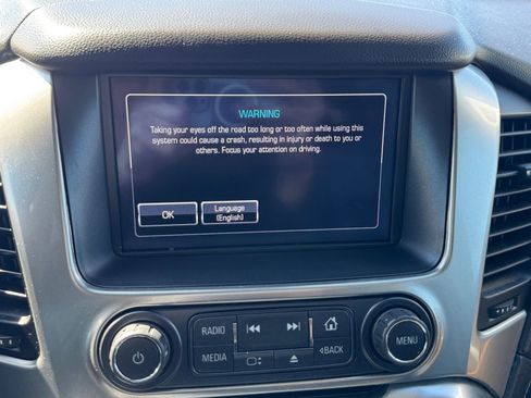 Used 2020 Chevrolet Suburban Premier image 17