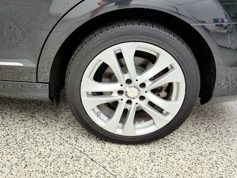 Used 2013 Mercedes-Benz C 300 4MATIC Sedan image 9
