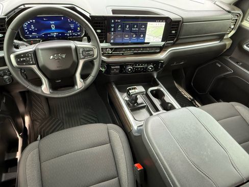 Used 2025 Chevrolet Silverado 1500 RST image 12