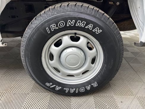 Used 2023 Ford F150 XL w/ Trailer Tow Package image 30