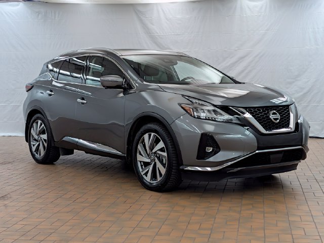 Used 2020 Nissan Murano SL w/ Moonroof Package AWD/4WD image 2