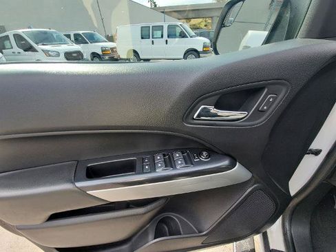 Used 2021 Chevrolet Colorado LT w/ LT Convenience Package image 20