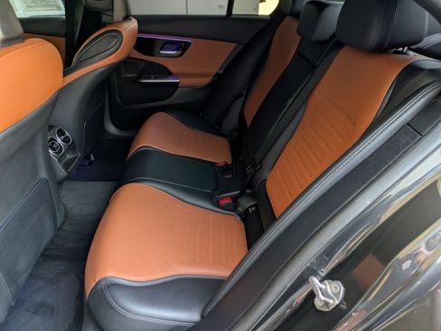 Used 2023 Mercedes-Benz C 300 Sedan image 24