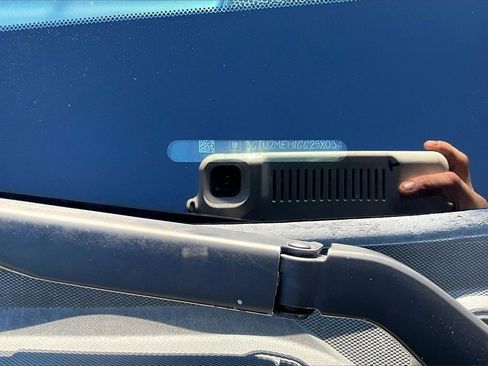 Used 2016 GMC Sierra 1500 SLE w/ SLE Value Package image 16