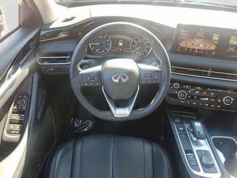Used 2025 INFINITI QX60 Pure w/ Cargo Package image 13