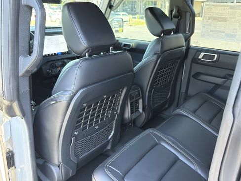 New 2026 Ford Bronco Badlands AWD/4WD image 24
