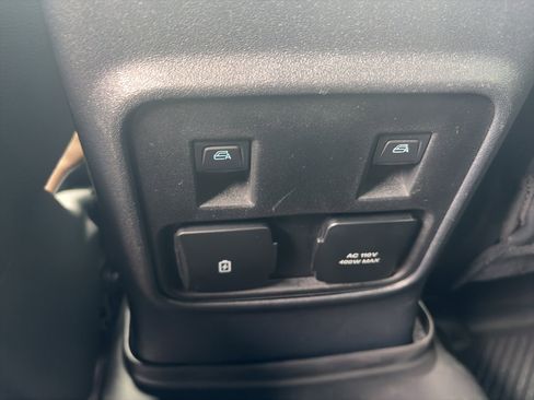 Used 2024 Ford Bronco Outer Banks AWD/4WD image 14