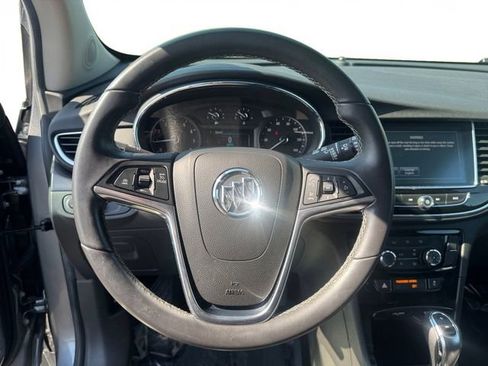 Used 2020 Buick Encore Preferred AWD/4WD image 13