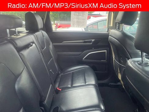 Used 2020 Kia Telluride LX AWD/4WD image 11