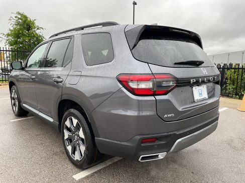 New 2026 Honda Pilot Elite image 4
