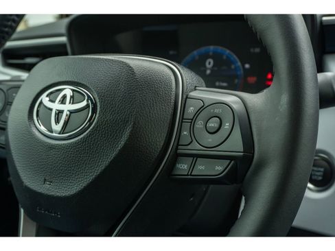 Used 2026 Toyota Corolla SE image 24