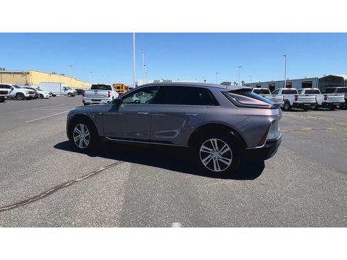 Certified 2024 Cadillac Lyriq Tech w/ Driver Assist Package RWD image 8