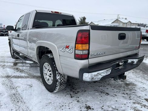 Used 2007 GMC Sierra 1500 SLE w/ Extended Cab Value Package image 9