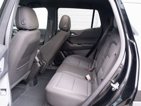 New 2026 Chevrolet Equinox LT AWD/4WD image 14