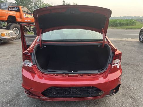 Used 2019 Hyundai Elantra SEL FWD image 30