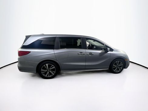 Used 2023 Honda Odyssey Touring image 4