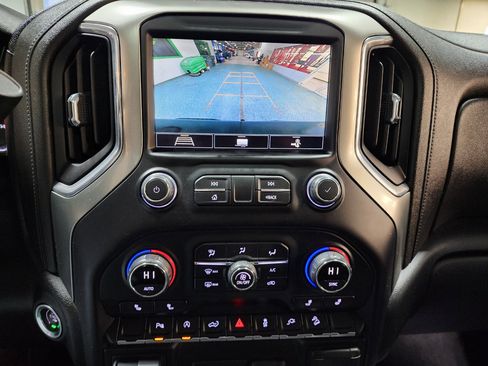 Used 2020 Chevrolet Silverado 1500 LT Trail Boss image 32