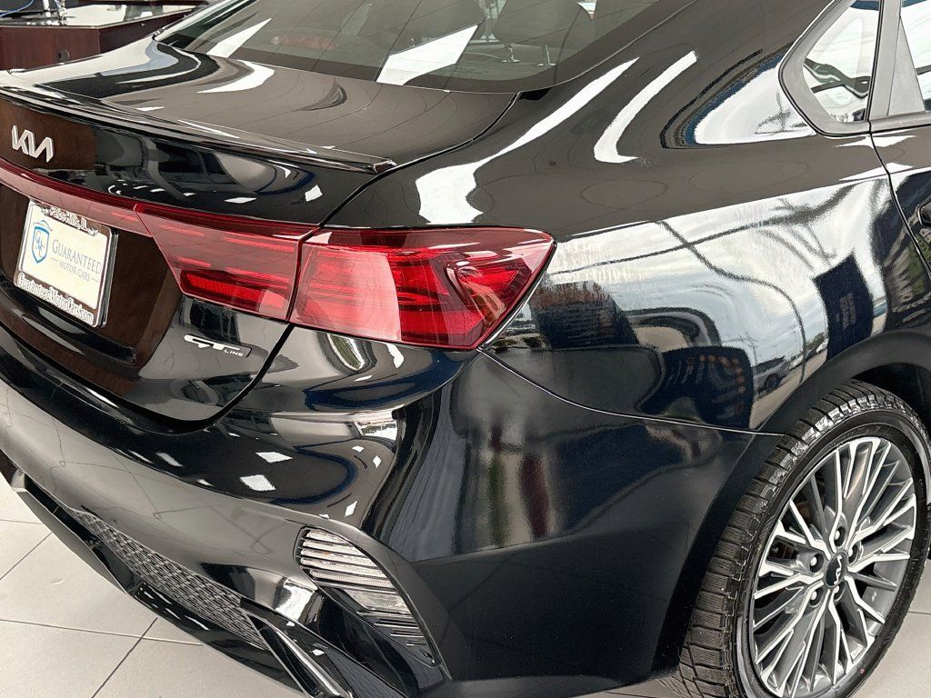 Used 2023 Kia Forte GT-Line FWD image 13