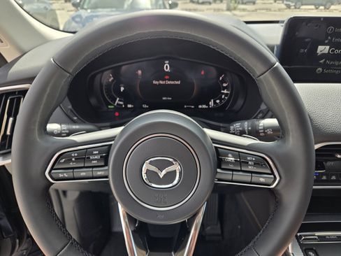 New 2026 MAZDA CX-90 Plug-In Hybrid w/ Preferred image 30